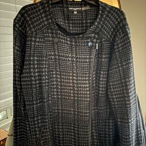 Nice  wool zippered blazer